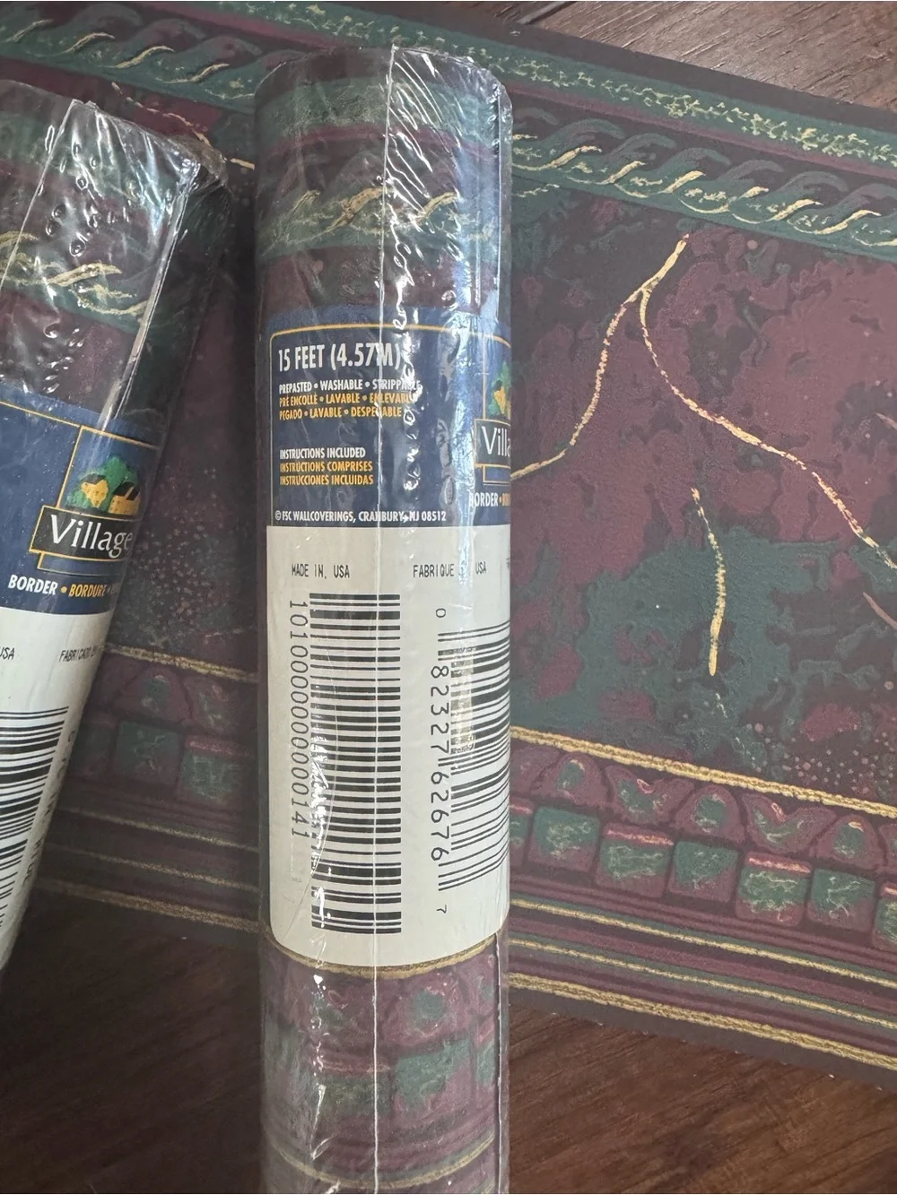 villager Marble Border Wallpaper Roll-Green & Burgundy with Gold Accents vintage